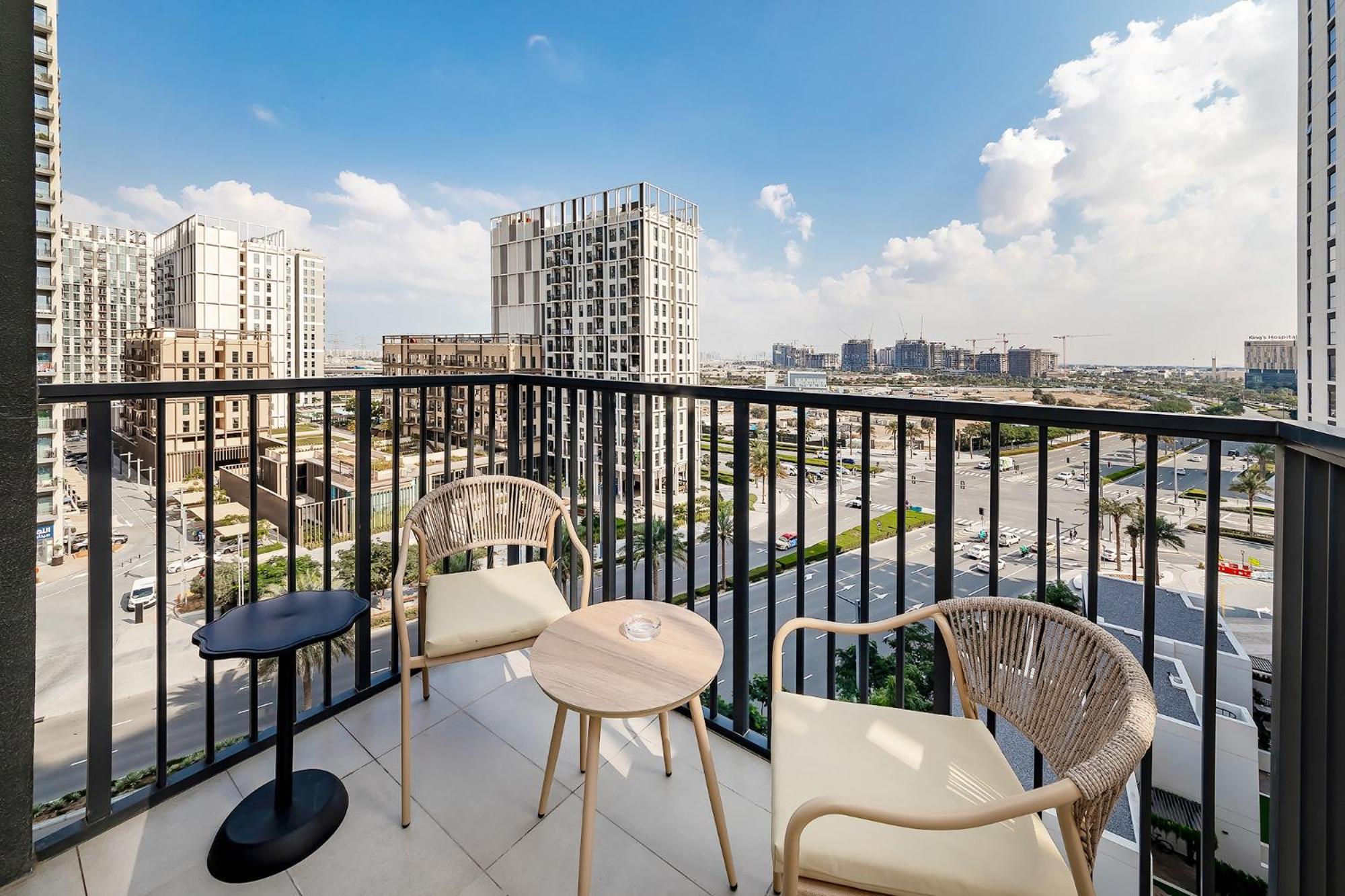 Apartment Premium At Executive Residences